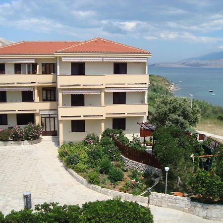 Apartments And Rooms By The Sea Pag - 11487 Pag Town Bagian luar foto